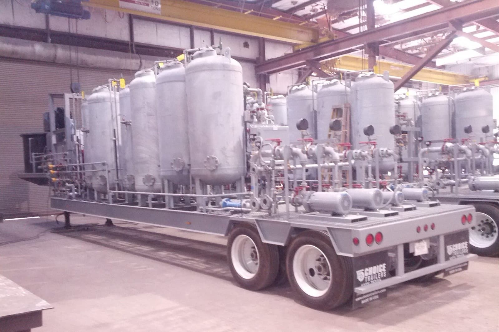 Tren de tratamiento de agua montado sobre remolque, en planta de fabricación